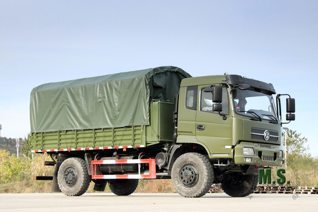 Dongfeng Caminhão basculante de quatro unidades_210HP 4*4 Flathead Half a Row Tipper Truck_Mining Transporte Veículo Exportação Caminhão Especial