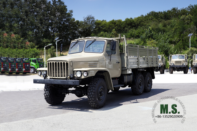 Dongfeng Caminhão off-road com tração de seis rodas_EQ2082 6 * 6 Vidro duplo Veículo diesel pontiagudo de fileira única _ Veículo especial de exportação