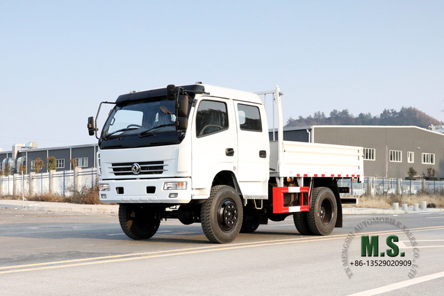 Dongfeng Caminhão de quatro unidades_4 * 4 Caminhão leve com cabine dupla Van de conversão personalizada_AWD Fabricante de veículos especiais para exportação de caminhões off-road