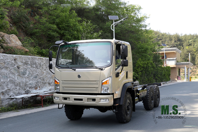 6*6 Dongfeng Chassi de caminhão off-road _2082 Chassi de caminhão off-road de cabeça chata de 190 HP Chassi especial de exportação