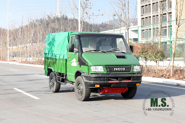 Caminhão off road IVECO com tração nas quatro rodas 4*4, cabeça curta, fileira única, micro caminhão leve, veículo para fins especiais de exportação
