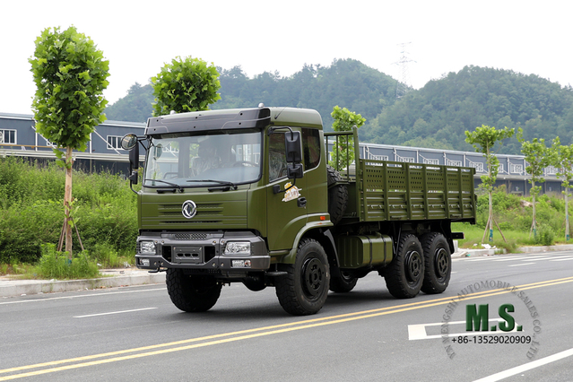 6 * 6 Dongfeng Caminhão off-road de cabeça chata_ Caminhão de transporte de uma fileira e meia com tração nas seis rodas_ Dongfeng Veículo especial de exportação 6WD