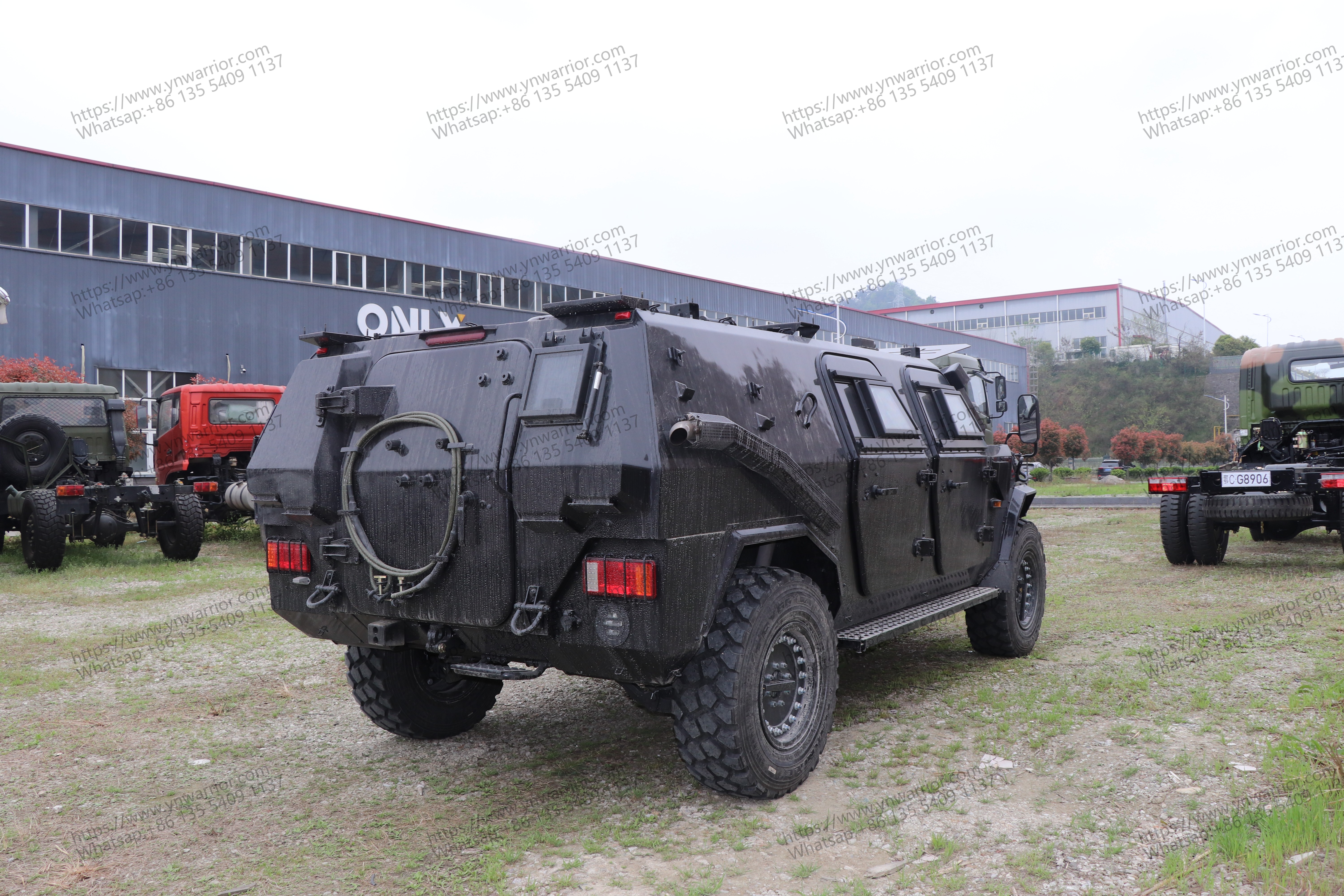 Chinese Militar veículo Retail perspectiva traseira 