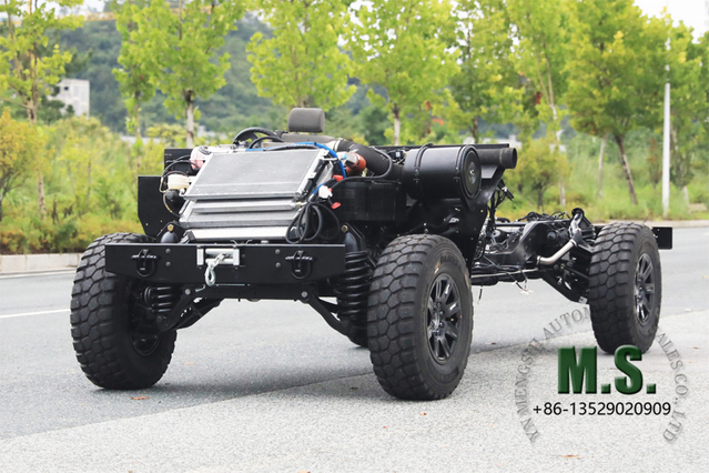 Ponto de 200 horas de 6,5 toneladas de suspensão independente de suspensão independente Chassis_right Drive Hand Drive, tempo integral 4x4, padrão militar, motor Cummins, Allison Automatic Transmission_Manufacture Direct