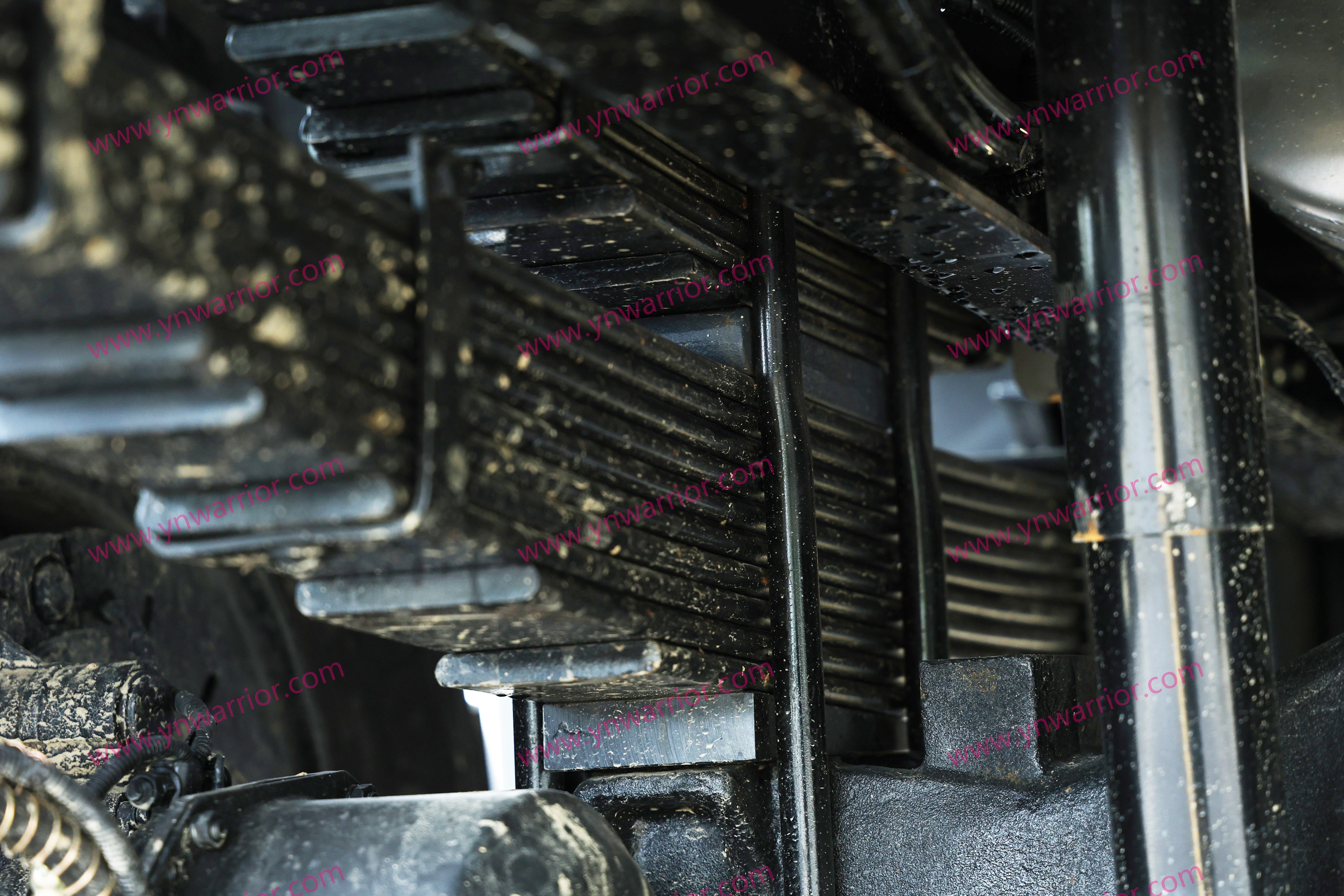 suspensão de mola traseira do transportador de tropas blindadas chinesas 