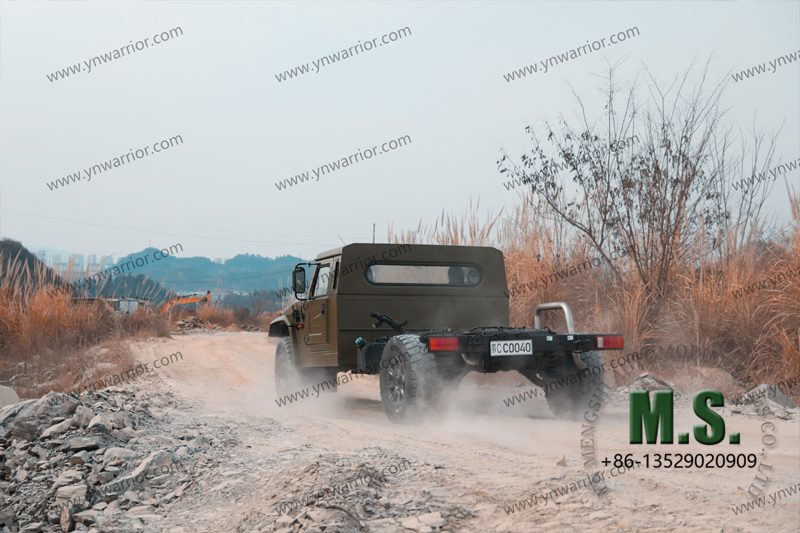 Dongfeng Chassi off-road Mengshi 4x4 com cabine Hummve chin&ecirc;s 
