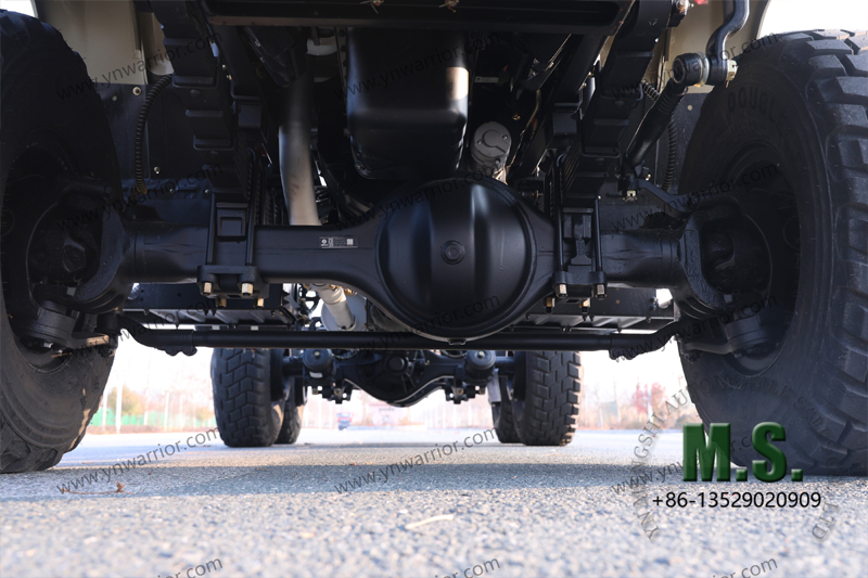 Chassi de caminh&atilde;o de nariz longo dongfeng 6x6 com cabine chassi r&iacute;gido s&oacute;lido 