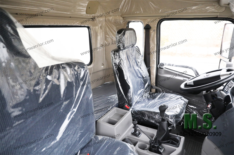 Dongfeng cab with a bed 