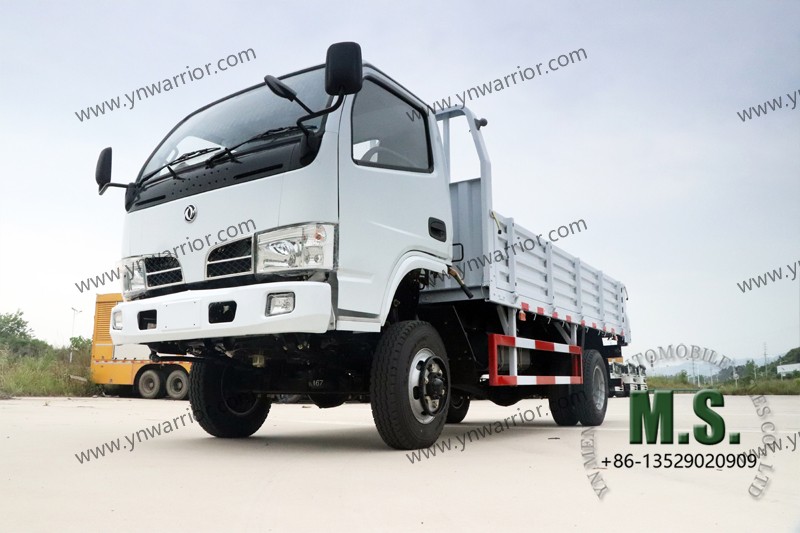 caminhão de cargo leve 