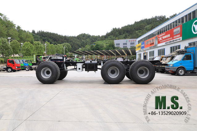 375 cavalos de potência, 30 toneladas de peso bruto 6x6 Massive Desert Cruiser Ônibus turístico Chassis rolante_Transmissão de engrenagem helicoidal, bloqueio de diferencial, redutor de atrito, pneu do deserto_ direto do fabricante