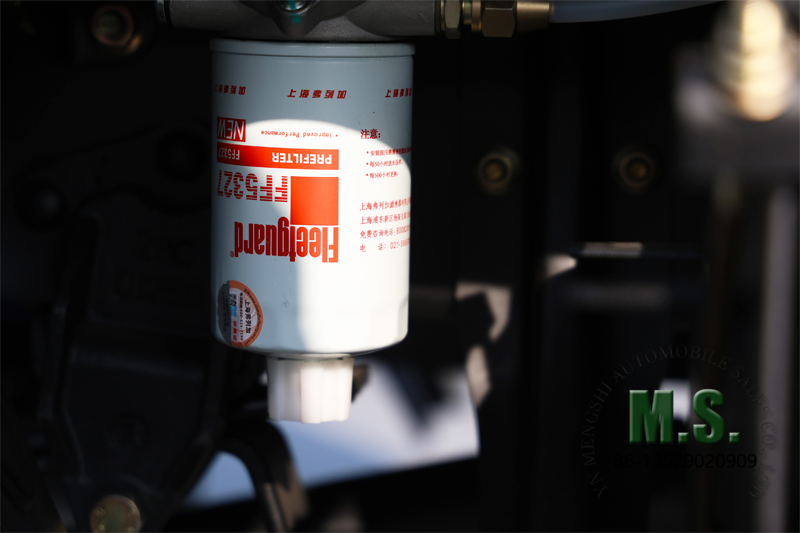 Dongfeng chassi de caminh&atilde;o off-road 6x6 com filtro de ar da cabine