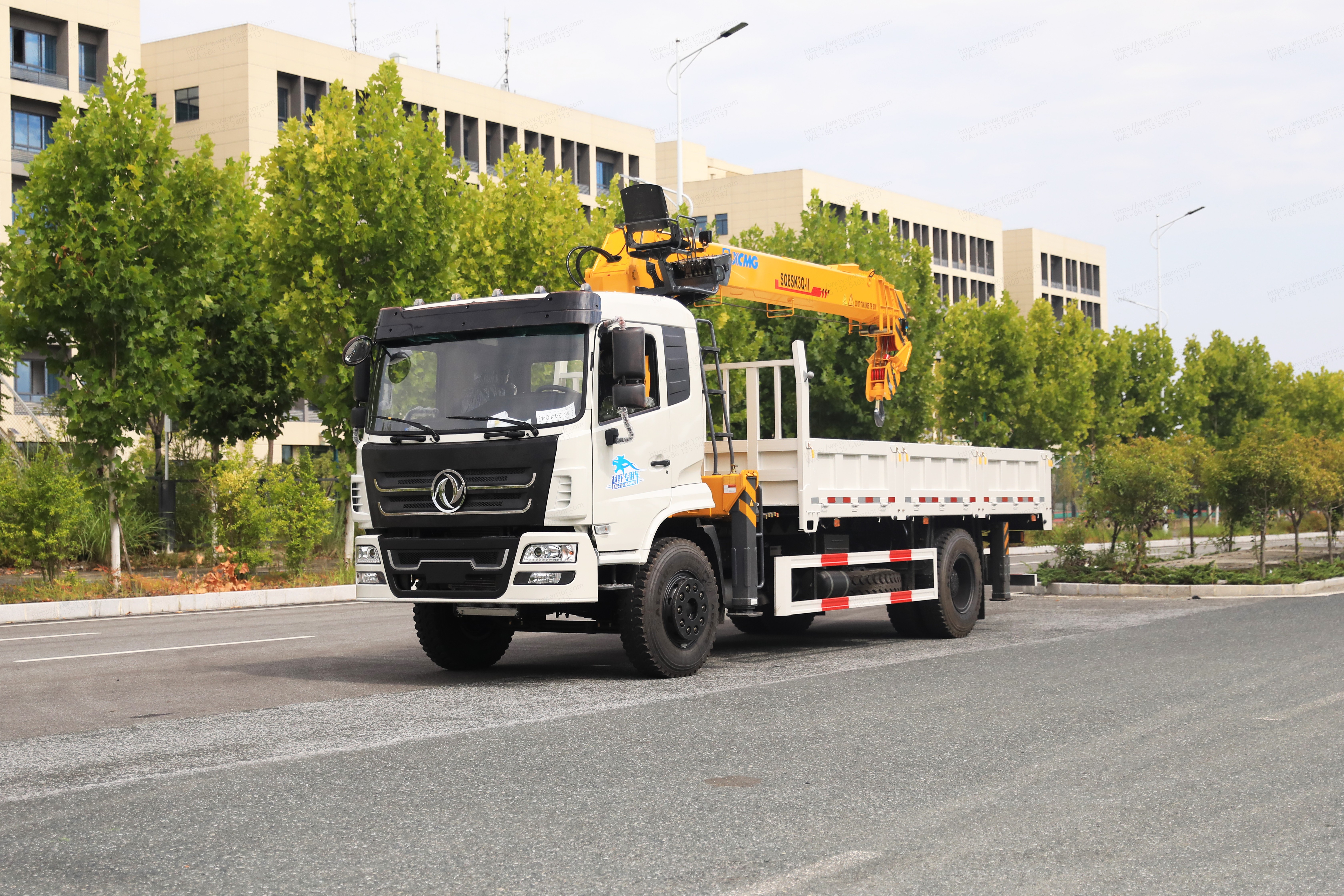 Chinês Dongfeng Crane Truck 8TONS 