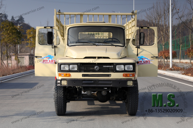 Dongfeng 4x4 caminhão de caminhão off-road 