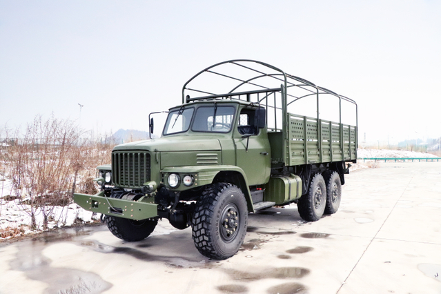 Dongfeng EQ2100 Six Drive Off-road Special Vehicle para venda-Caminhão de carga com todas as unidades-Caminhão de alta qualidade da China