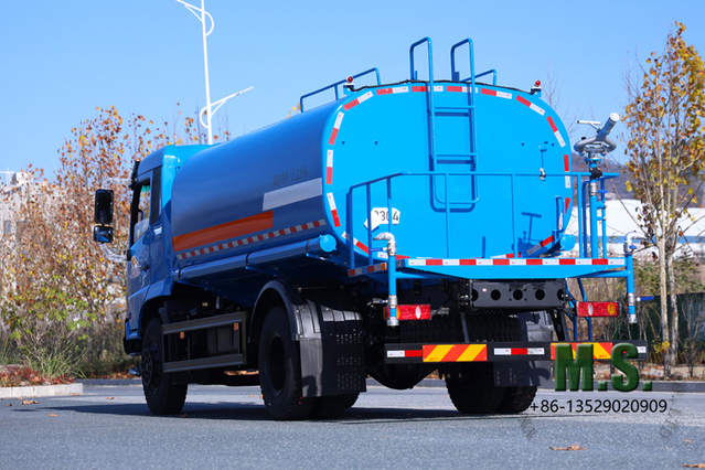 200 cavalos de potência, 18 toneladas, peso bruto 4x2 15m³, caminhão-tanque com aspersão de água_15000L, nível de emissão Euro-5, spray giratório de 360°, controle de operação com uma tecla_direto do fabricante