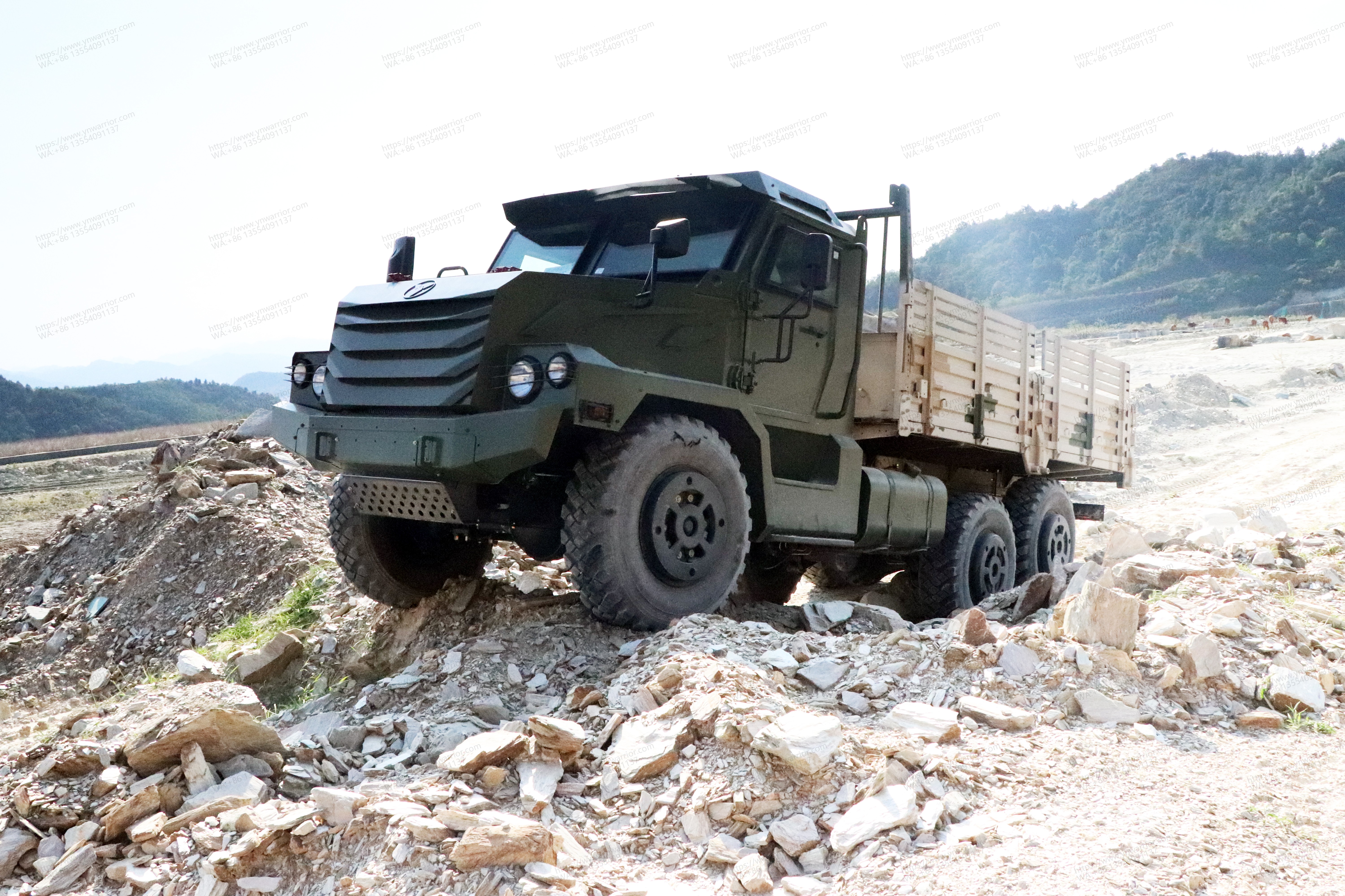 de balas. Estrada Transporte de caminhão blindado à prova de balas de balas 