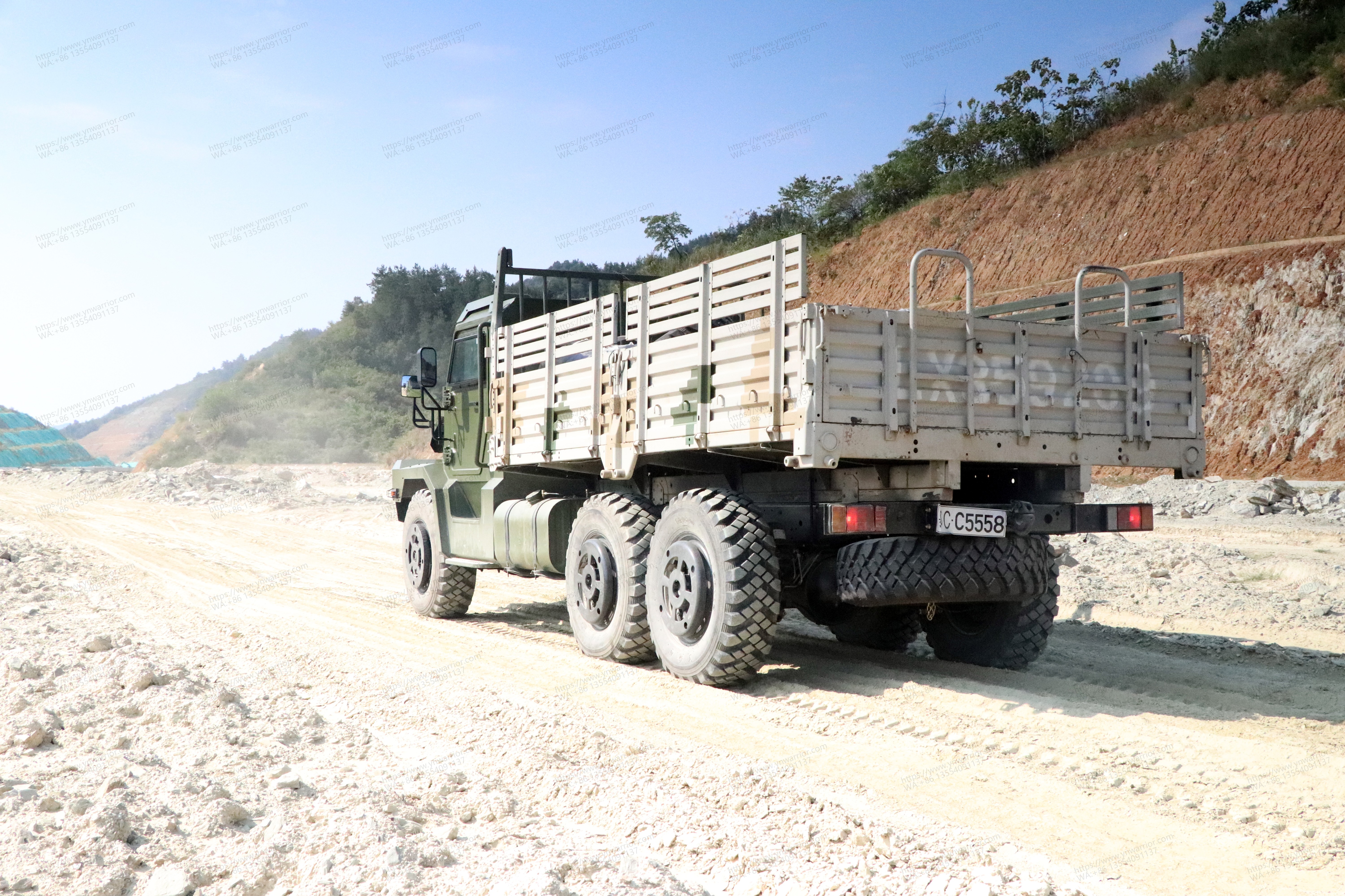 Dongfeng Termado Militar de Bullets Off-Road 